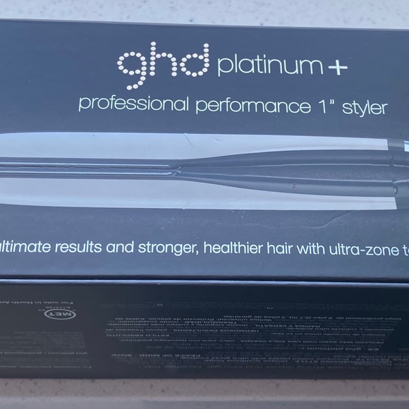 ghd Platinum+ Professional Performance 1" Styler White - Picture 2 of 5